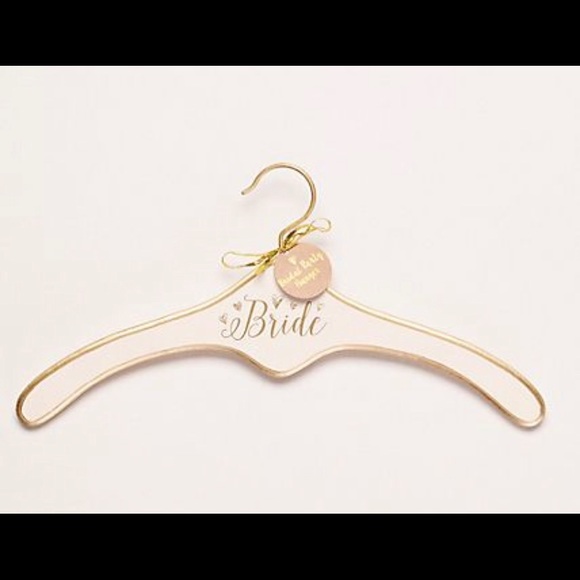 NWT David’s Bridal Painted Bride Hanger - Picture 3 of 7